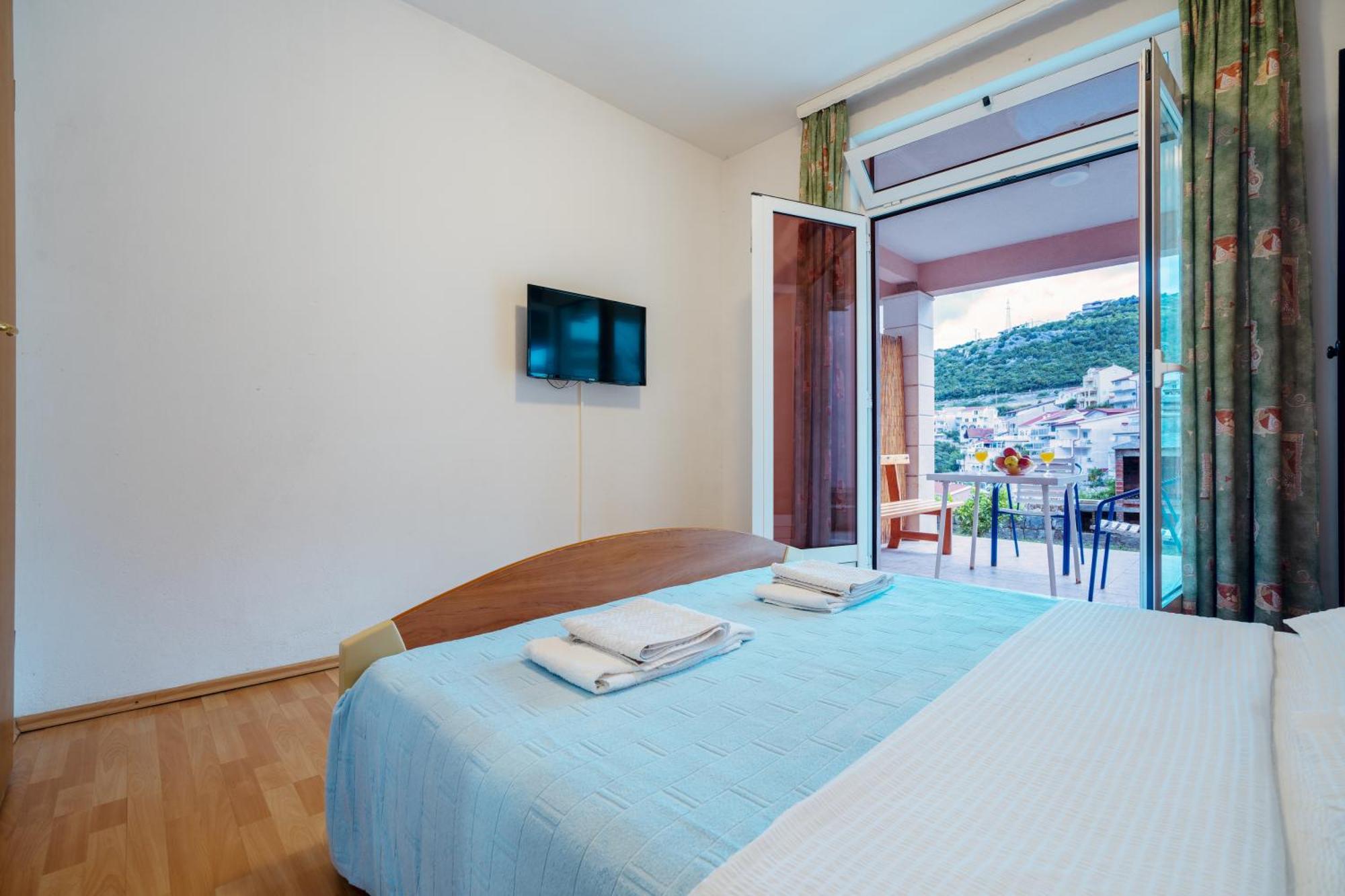 Apartments And Rooms Breeze Neum Ngoại thất bức ảnh