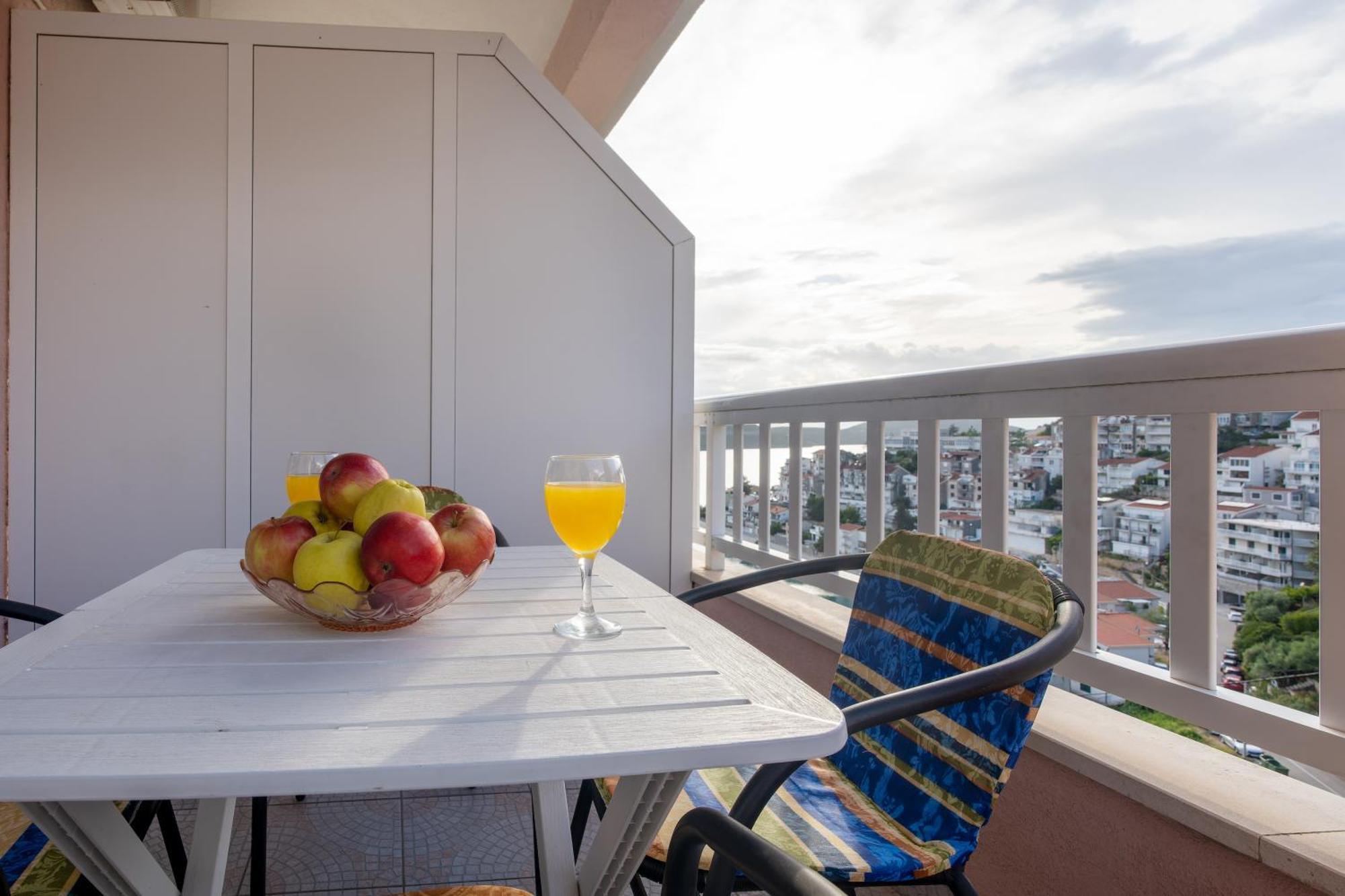 Apartments And Rooms Breeze Neum Ngoại thất bức ảnh
