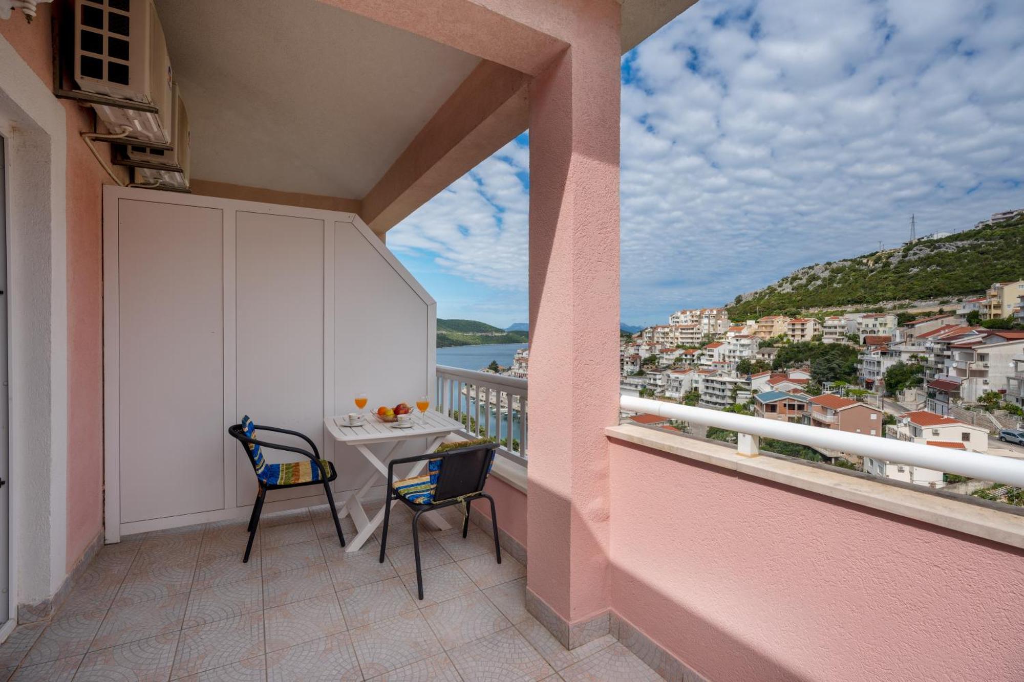 Apartments And Rooms Breeze Neum Ngoại thất bức ảnh